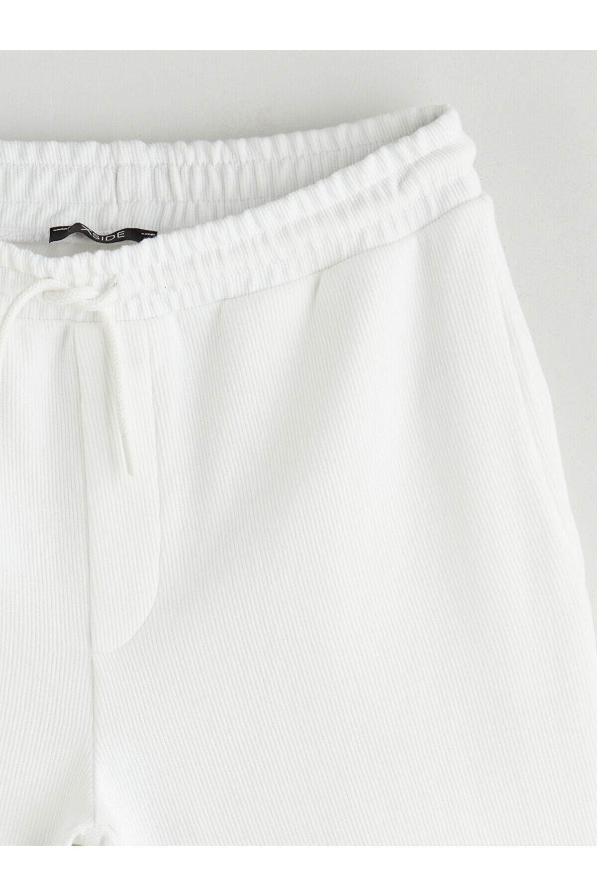 LC Waikiki-Ανδρικό σορτς Standard Fit 6