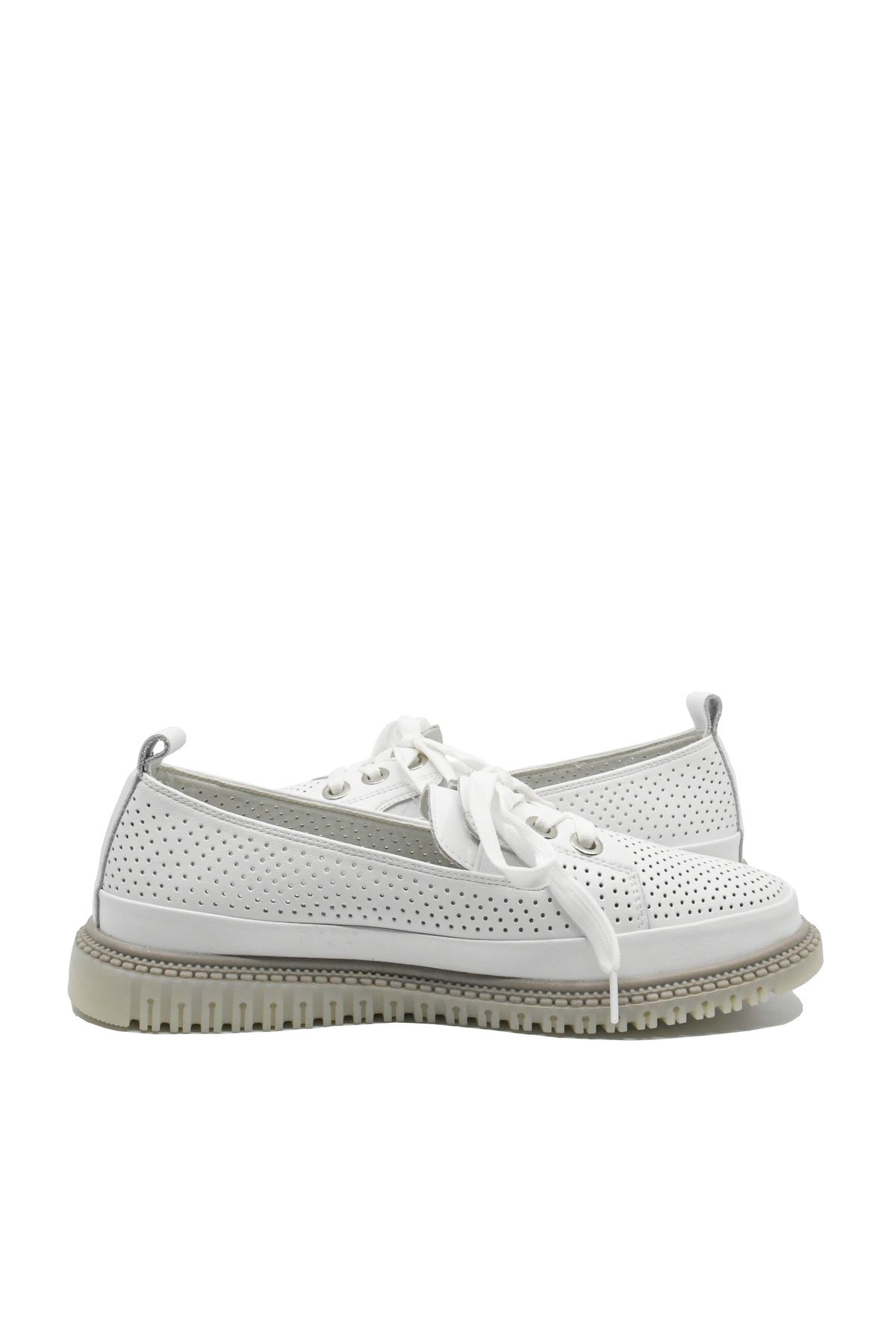 PASS Collection-Comfortable Shoes Pass Collection with perforations and decorative bow, white leather 4