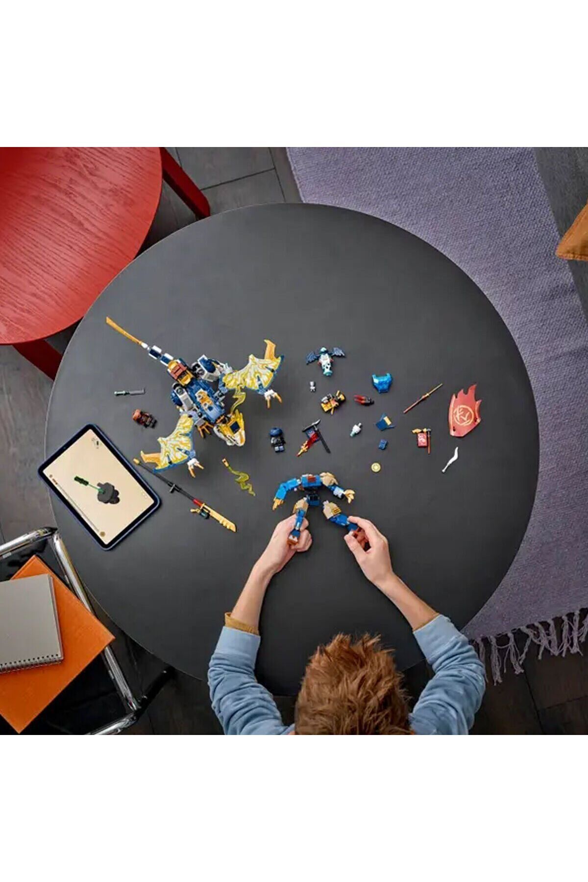 ۷۱۸۴۳ اسباب‌بازی ساختنی نینجاگو: سوارکار اژدهای رباتیک شورشی، ۵۸۴ قطعه، مناسب بالای ۸ سال