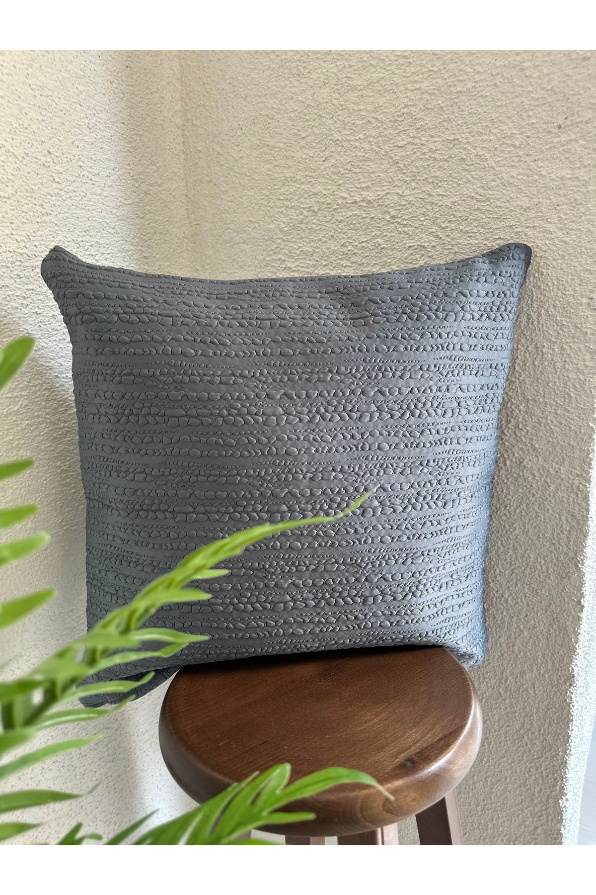 Decamor home-Husă de pernă cu model matlasat albastru indigo 3 în relief 1 buc 3