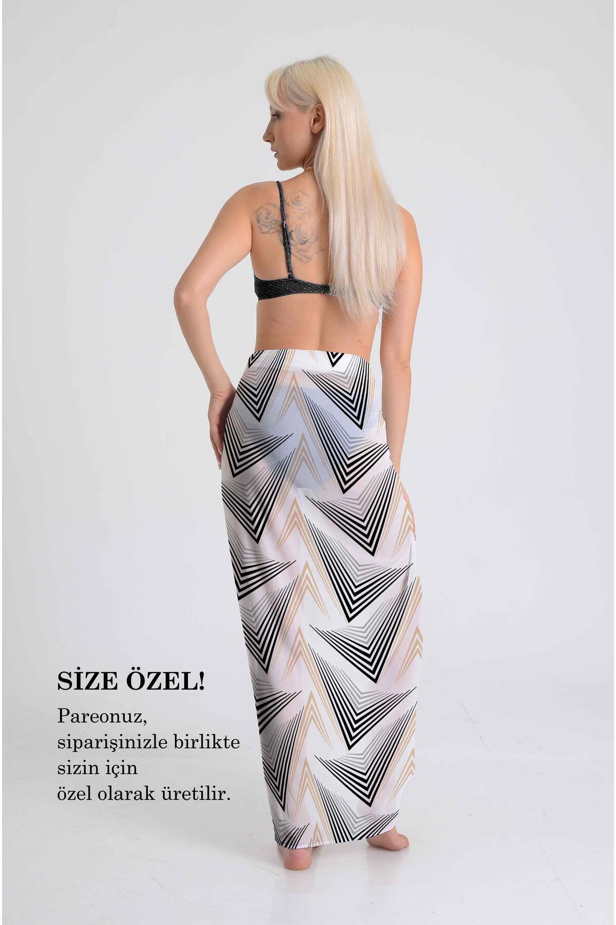 DESENİX-Modern Geometric Triangle Patterned Pareo |   100X145Cm |   Digital Printed Chiffon / Satin 3