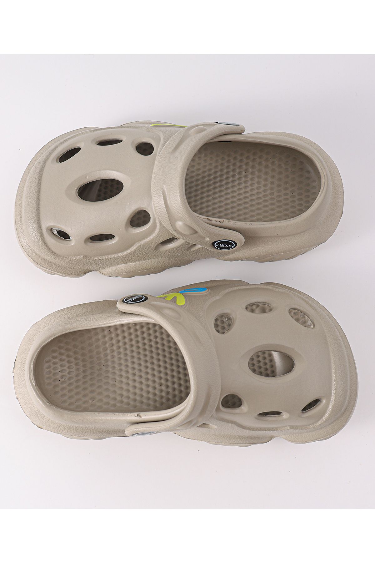 SAPS-Solid Clogs with Backstraps - Grey 5