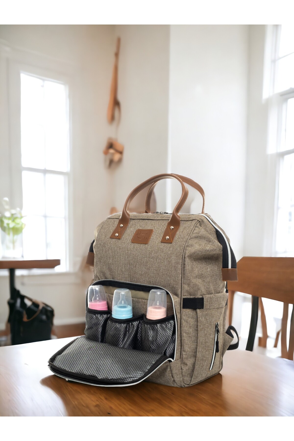 Pimadyo 6'lı Set (Bebek Bakım Sırt ve Omuz Çantası,10'lu Hastane Çıkışı,Kundak,Battaniye, 3 Çorap 10 Mendil) fotoğrafı 6 (önizleme)