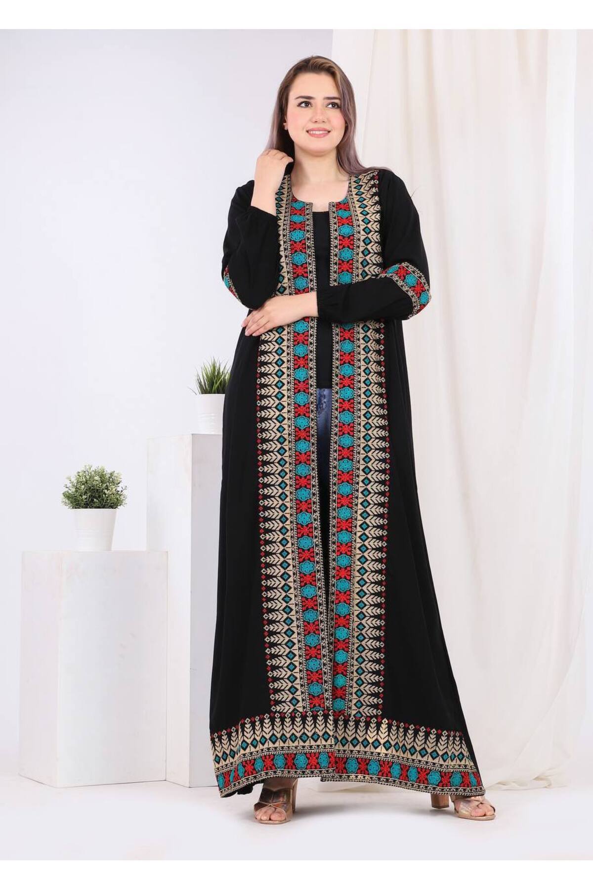 Lyaly aljlabyh-The "Basat Al-Alwan" jalabiya is an open abaya with a unique pattern and multi-colored embroidery that adds liveliness and captivating elegance to your look. 3