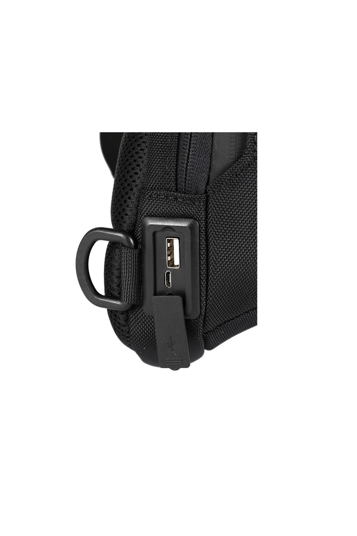WALKWAY-Black Shoulder Bag with USB Port with Lock Ccs London 31301 5