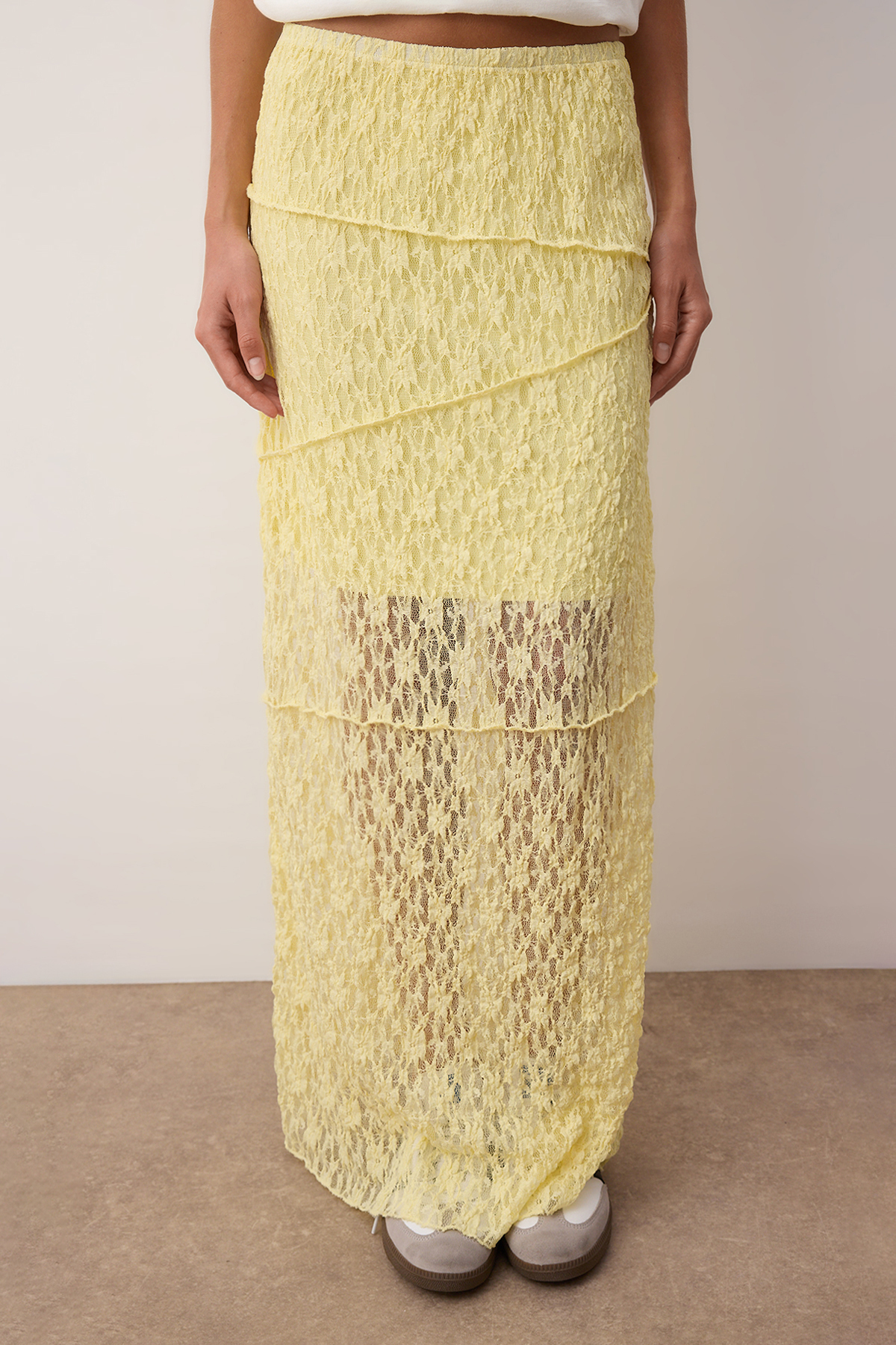 Trendyolmilla  Sarı A Line Dantel Astarlı Maxi Etek TWOSS25ET00211 - Görsel 4
