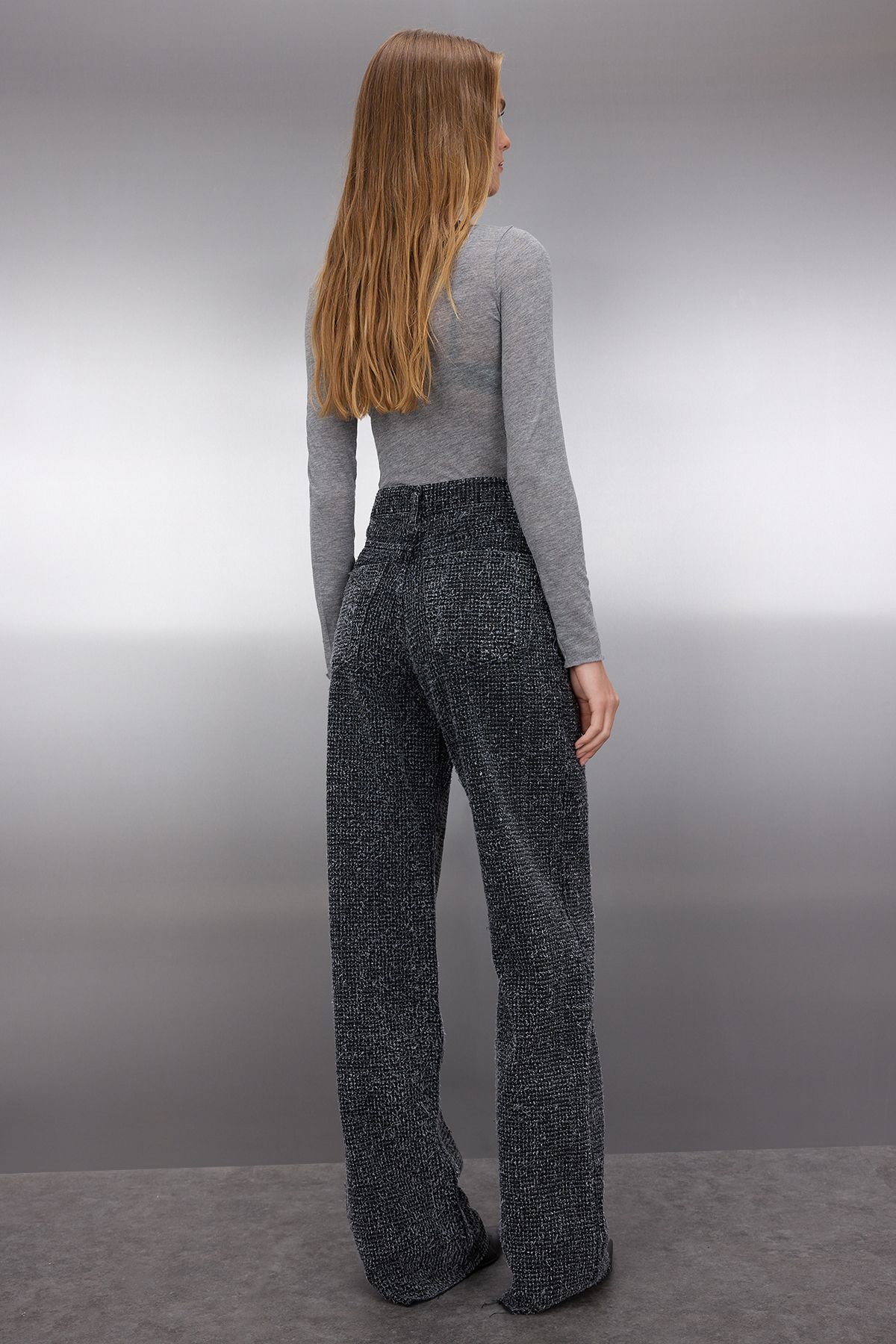 Trendyol Collection-Fekete texturált magas derekú széles lábú farmernadrág TWOSS25JE00149 4