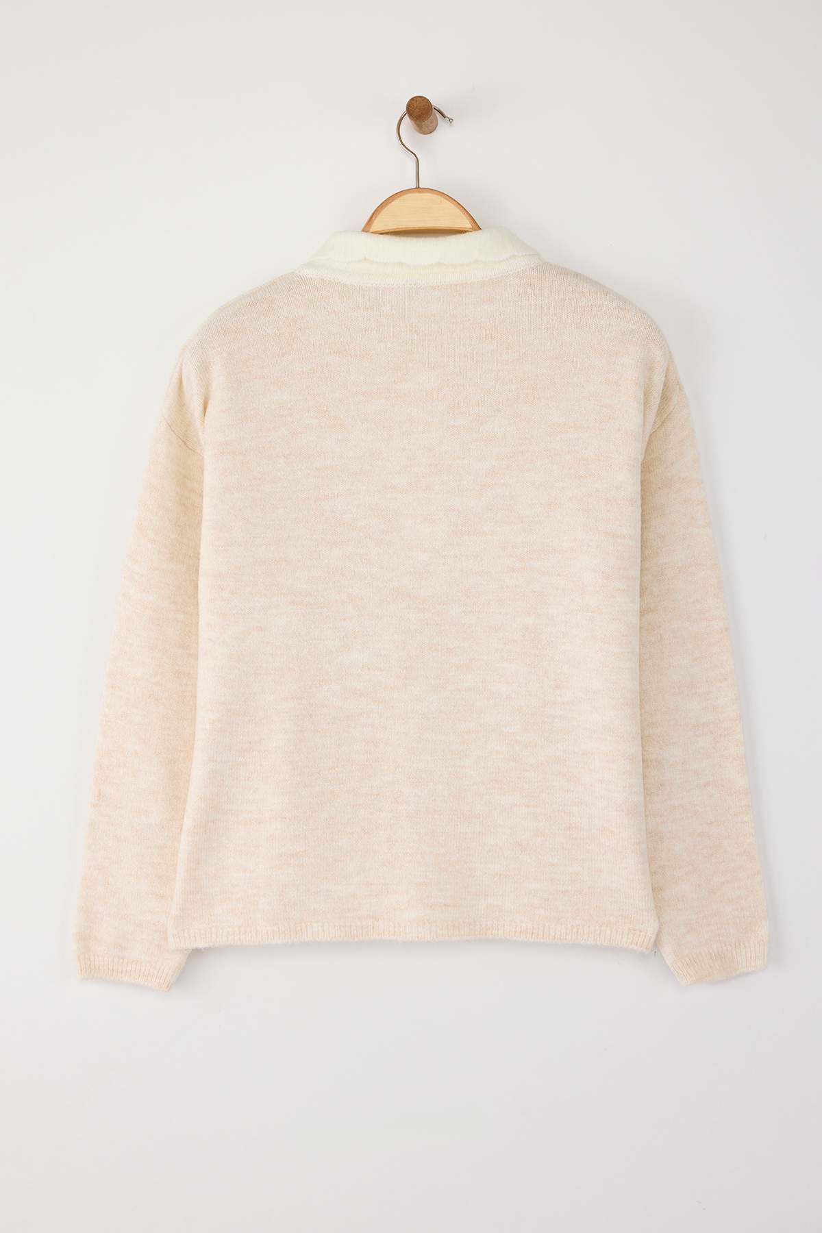 Trendyolmilla  Taş Yumuşak Dokulu Geniş Kalıp Triko Kazak TWOAW26KZ00062 - Görsel 6