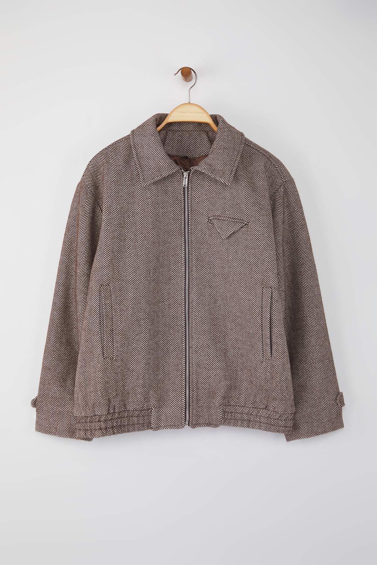 Trendyol Collection-Brown Houndstooth Pattern Oversize Fit Bomber Slim Plus Size Jacket Coats Twoaw26Aw00018 5