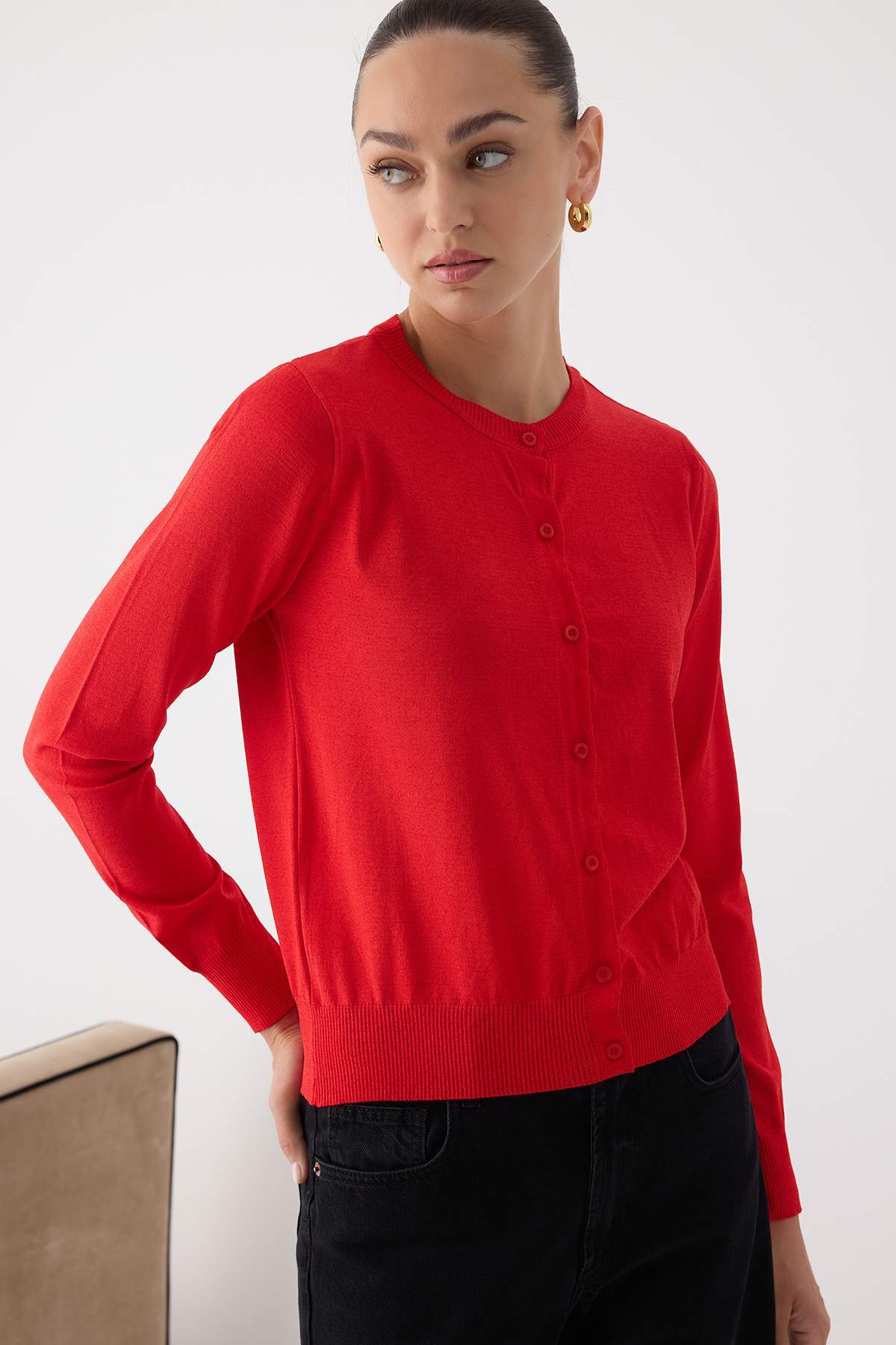 Trendyolmilla  Wardrobe Essentials Kırmızı Premium İplik Merserize Görünüm Bisiklet Yaka Triko Hırka|TWOAW26HI00095 - Görsel 2