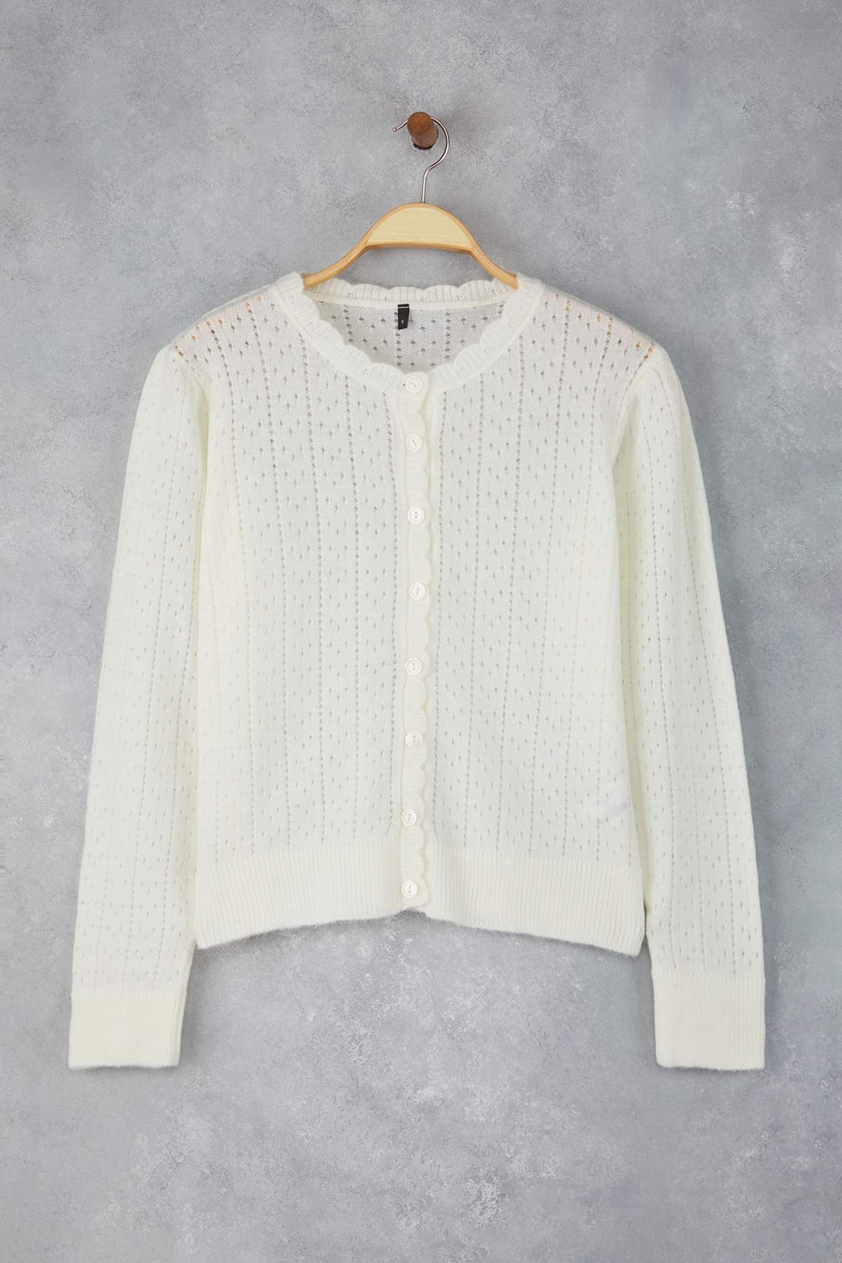 Trendyolmilla  Ekru Yumuşak Dokulu Ajurlu Triko Hırka TWOAW26HI00034 - Görsel 5