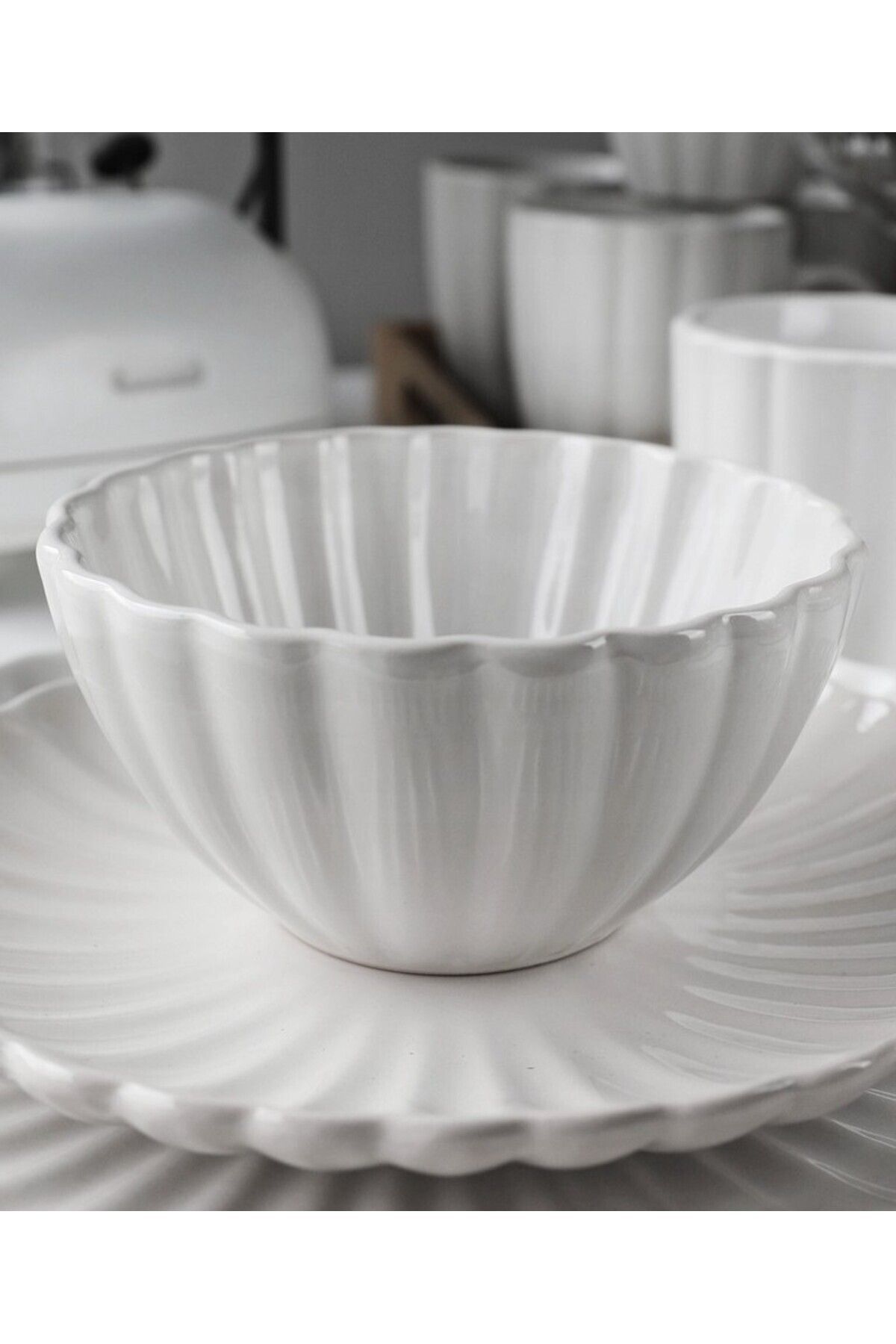 Tavola-White Porcelain Dinner Set 18 Pcs Farfurii Dining Set Plate Set Dishwasher Microwave Safe 4