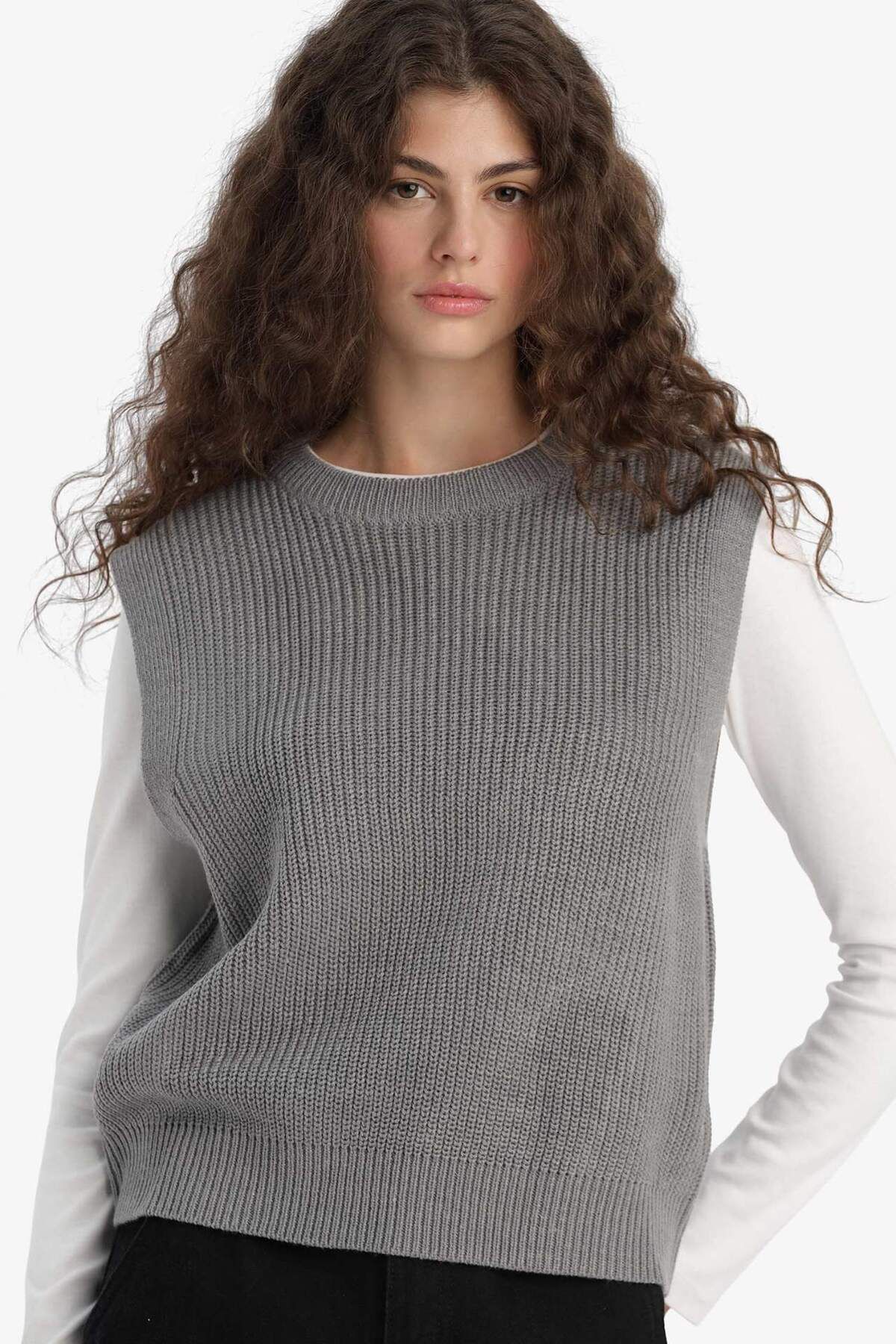 DeFacto-Pulover tricotat oversize cu decolteu lățit S0375AZ25WN 1