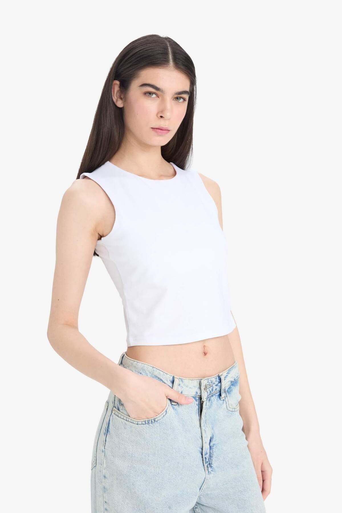 DeFacto-Regular Fit Basic Plain Crew Neck White Undershirt F3534Ax25Sm 3