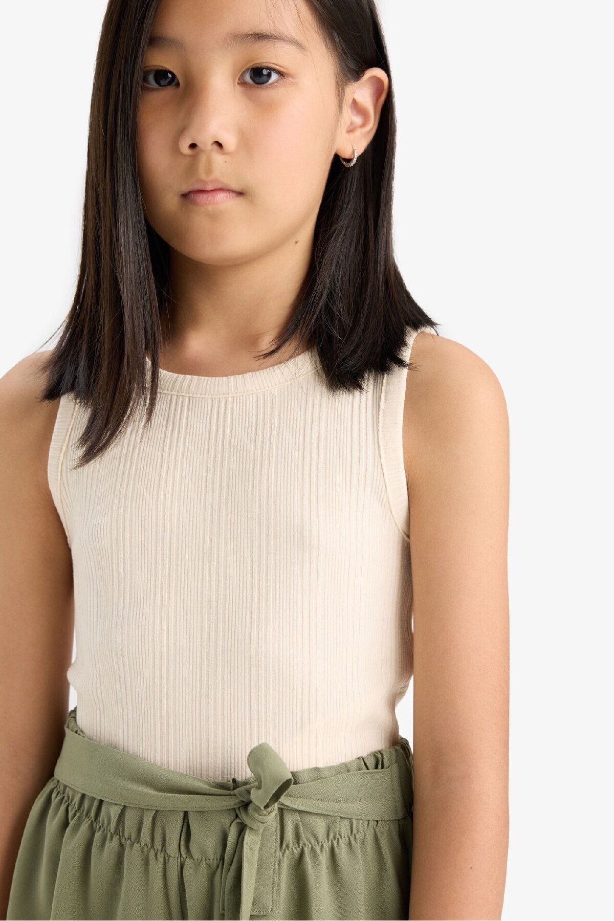 DeFacto-Girl's Crew Neck Basic Plain Undershirt Z7815A625Hs 5