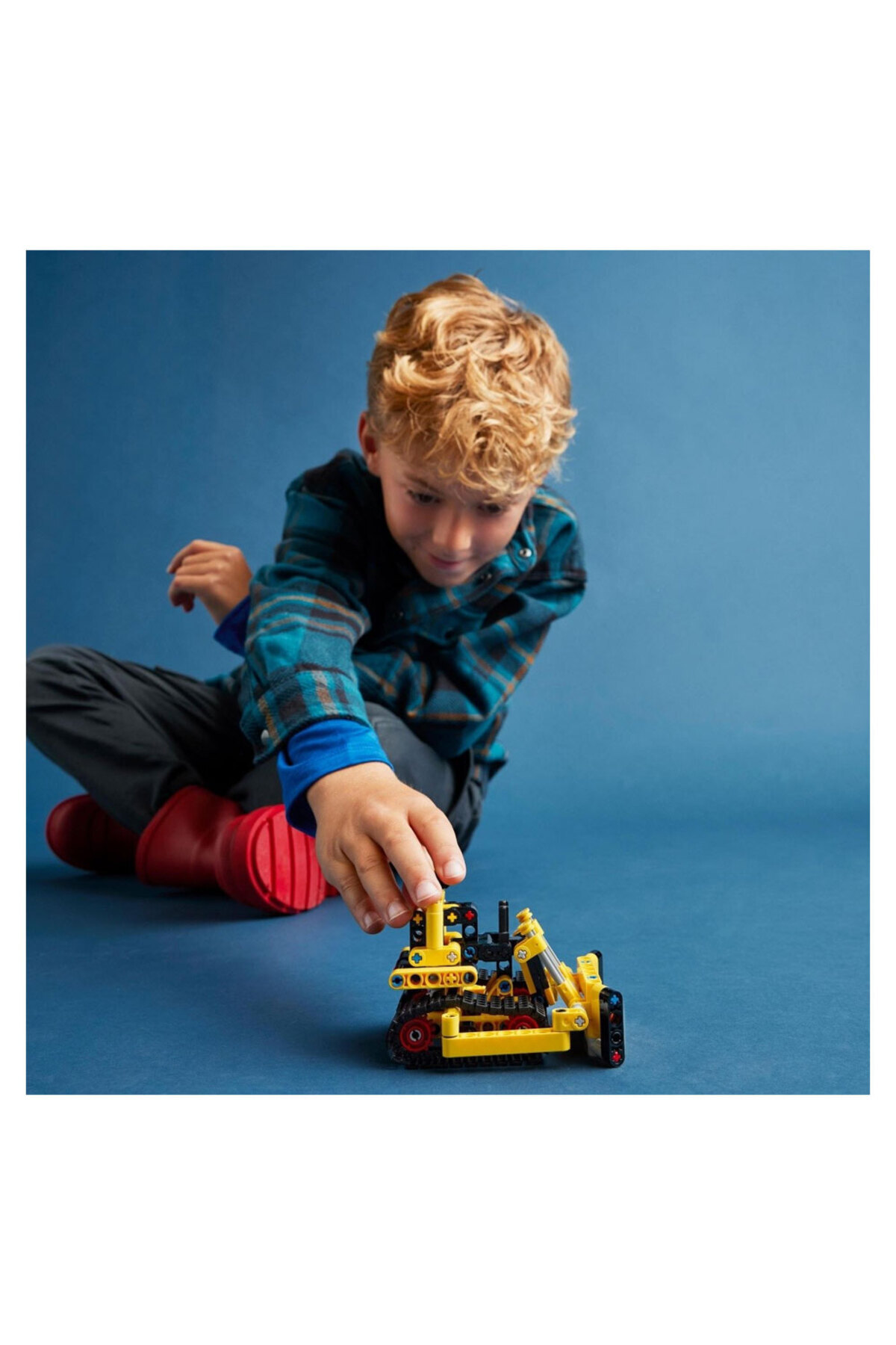 LEGO-® Technic Heavy Work Bulldozer 42163 - Construction Set for Ages 7 and Up (195 Pieces) 8