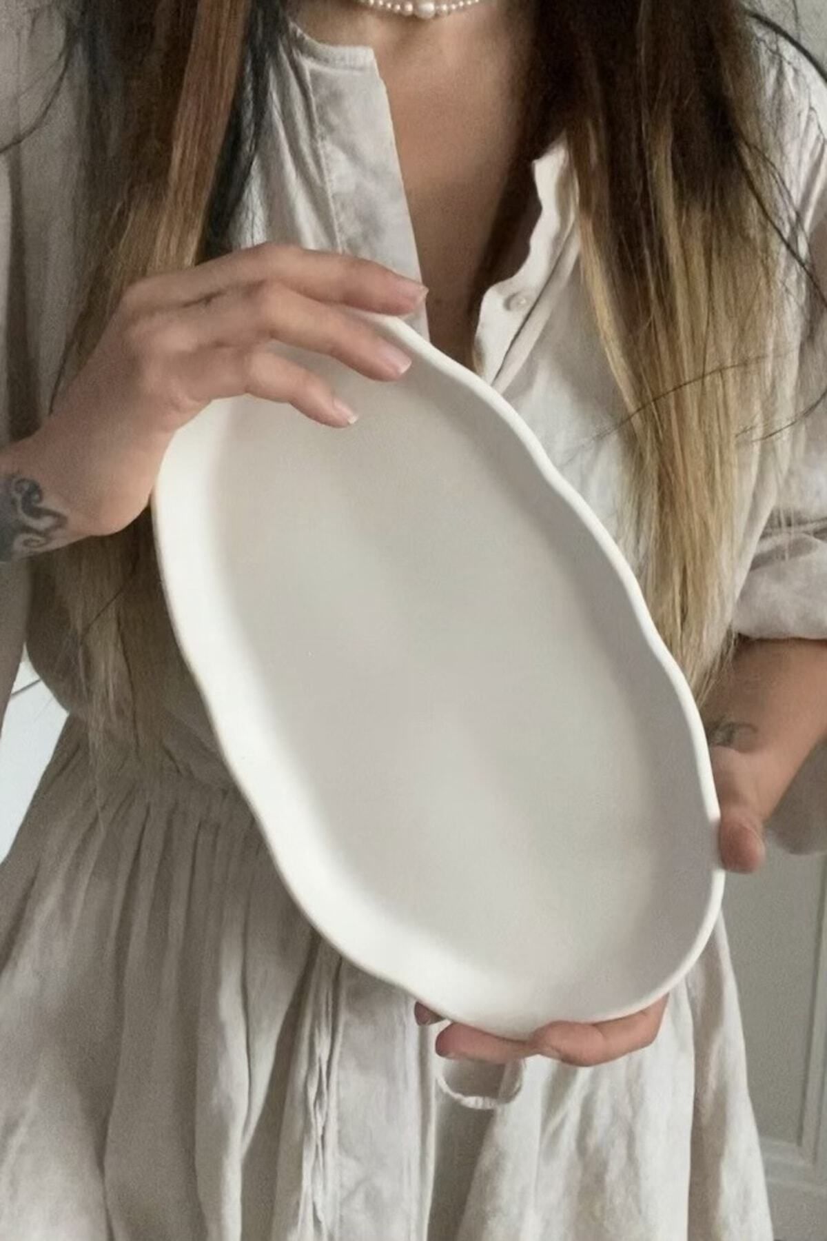 Mandalin Store-Long Oval Curved Decorative Plate 7