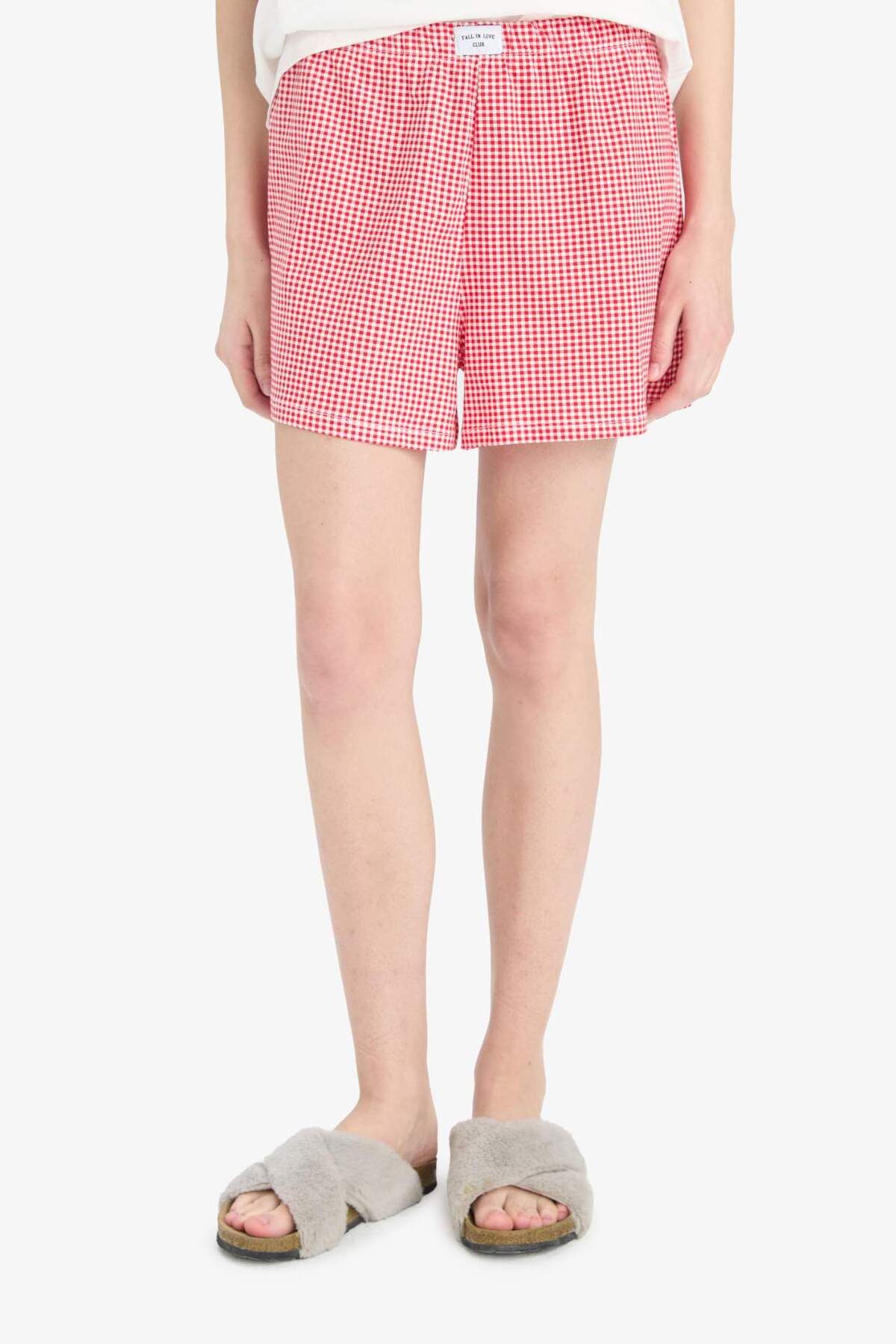 DeFacto-Regular Fit Pajama Set Short Sleeve Printed Top with Elastic Waist Shorts-Fall in Love F1958Ax25Sp 6