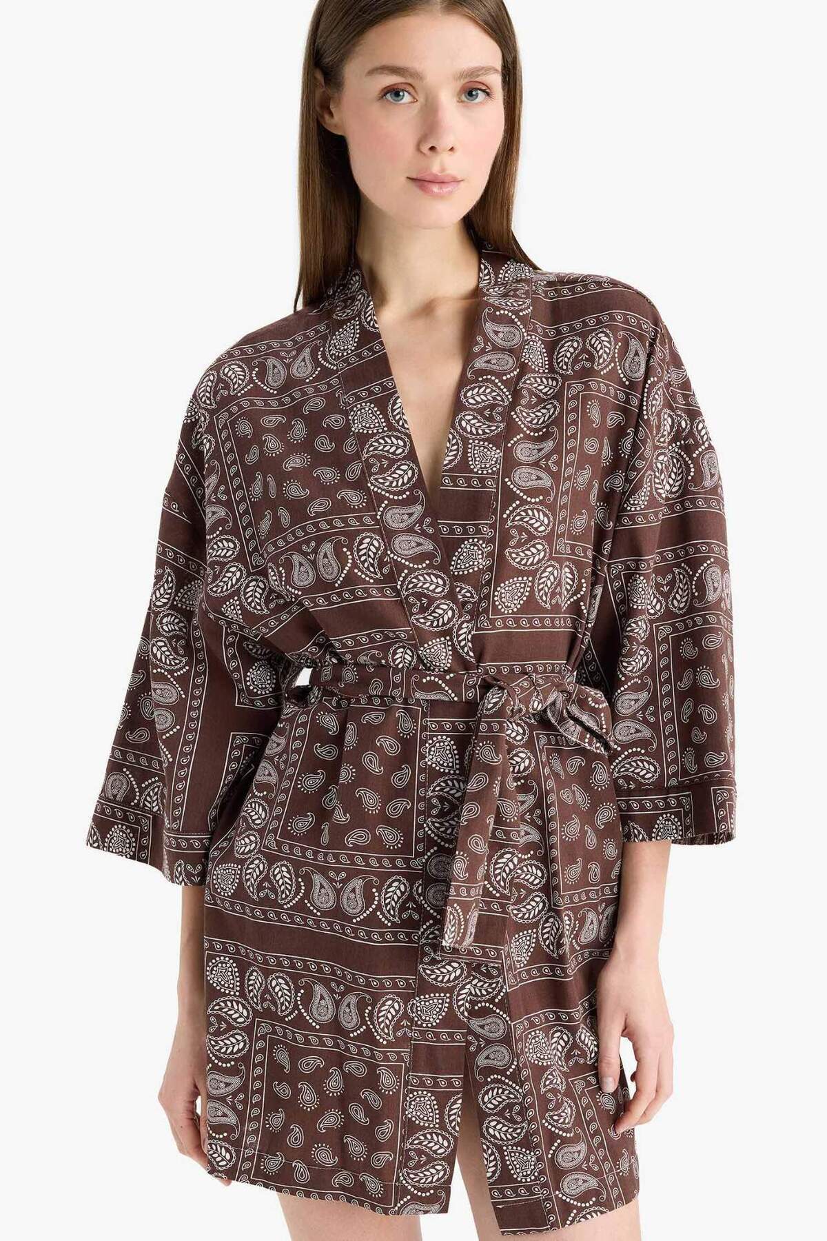 DeFacto Regular Fit Desenli Kuşaklı Pamuklu Kimono-Fall in Love D0453AX25SP