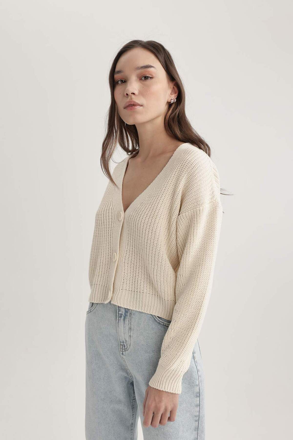 DeFacto-Cardigan Regular Fit s výstřihem do V B7867axns 5