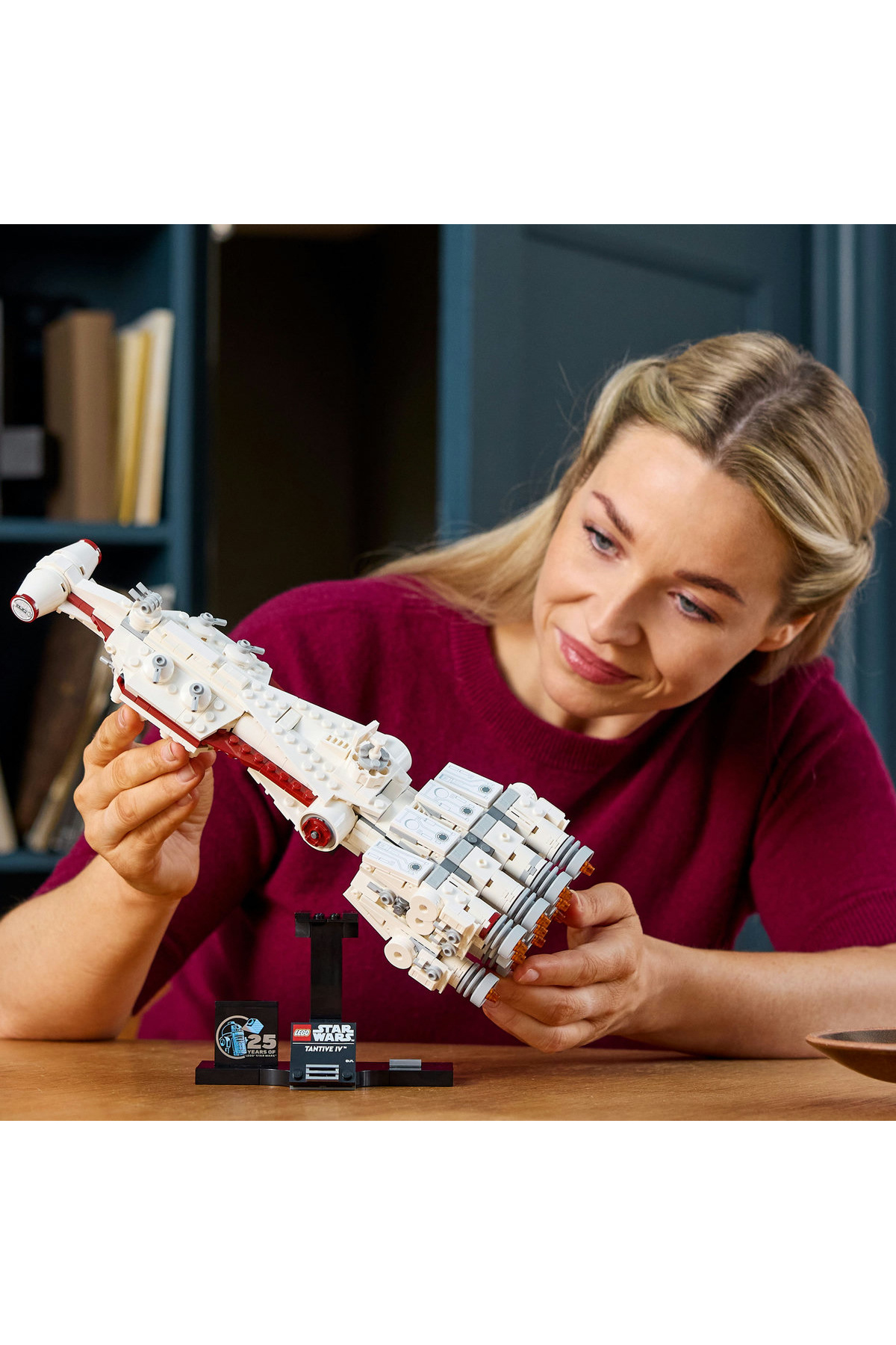 LEGO-® Star Wars™ Tantive IV™ 75376 - Construction Set for Ages 18 and Up (654 Pieces) 4