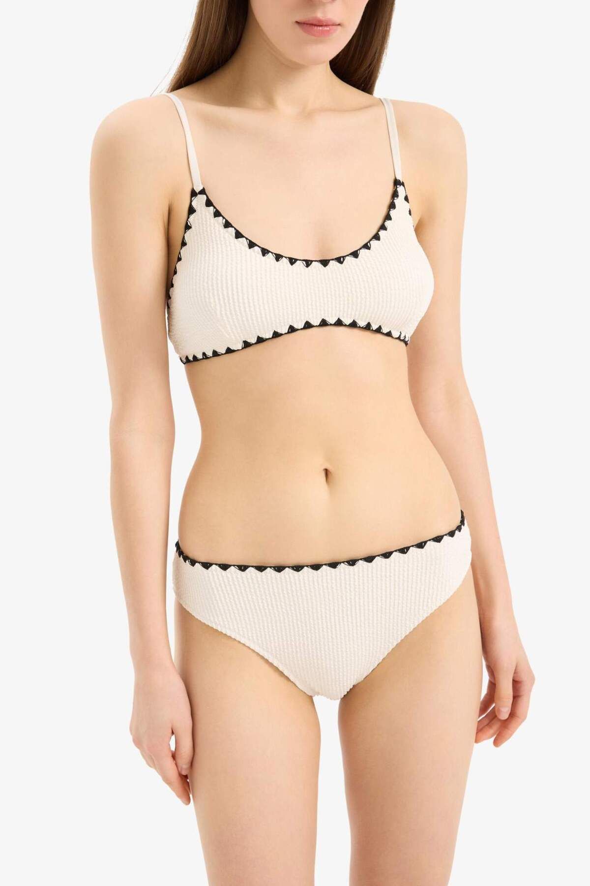 DeFacto-Regular Fit Wrap Bikini Bottom-Fall in Love E0309Ax25Sm 3