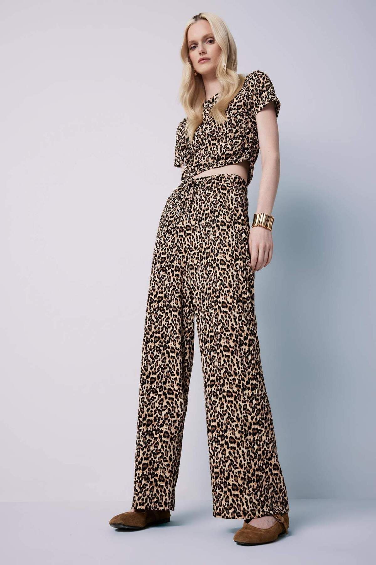 DeFacto-Straight Fit Leopard Patterned Pocket Wrap Trousers E2837Ax25Sp 3
