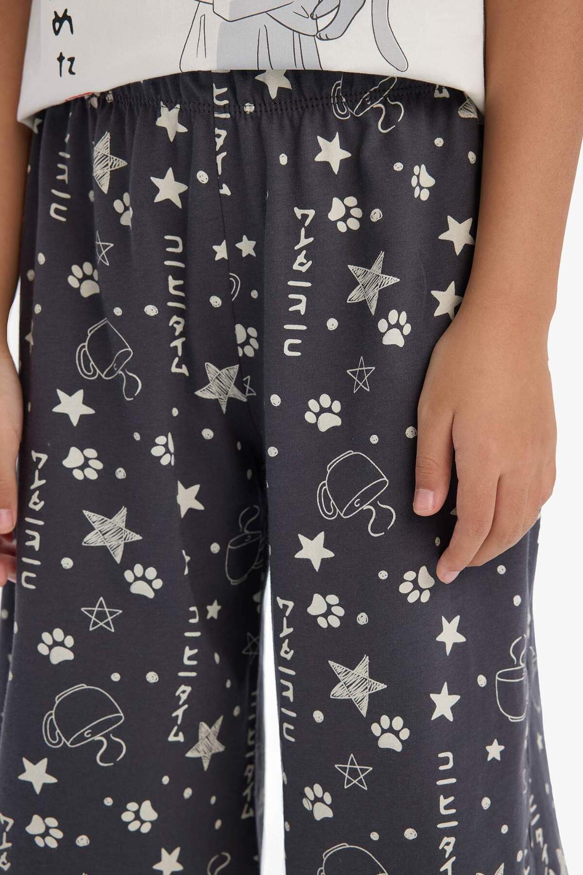 DeFacto-Girls' Pajamas Set Printed Short Sleeve Top Capri Bottom E2227A825Sm 6