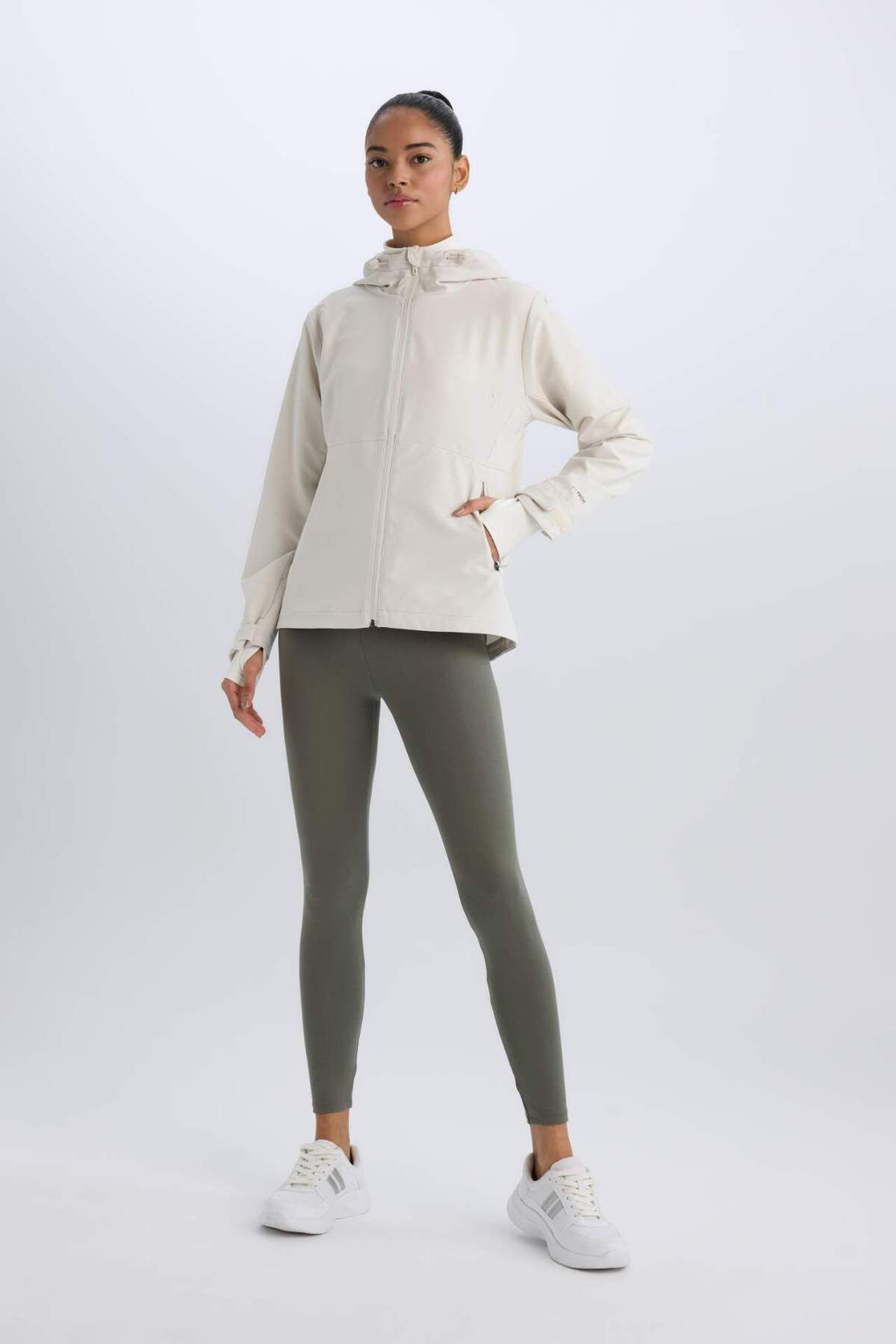 DeFacto-Defactofit Water Repellent Hooded Zippered Flexible Textured Seasonal Spring Coat D6084Ax25Sp 2