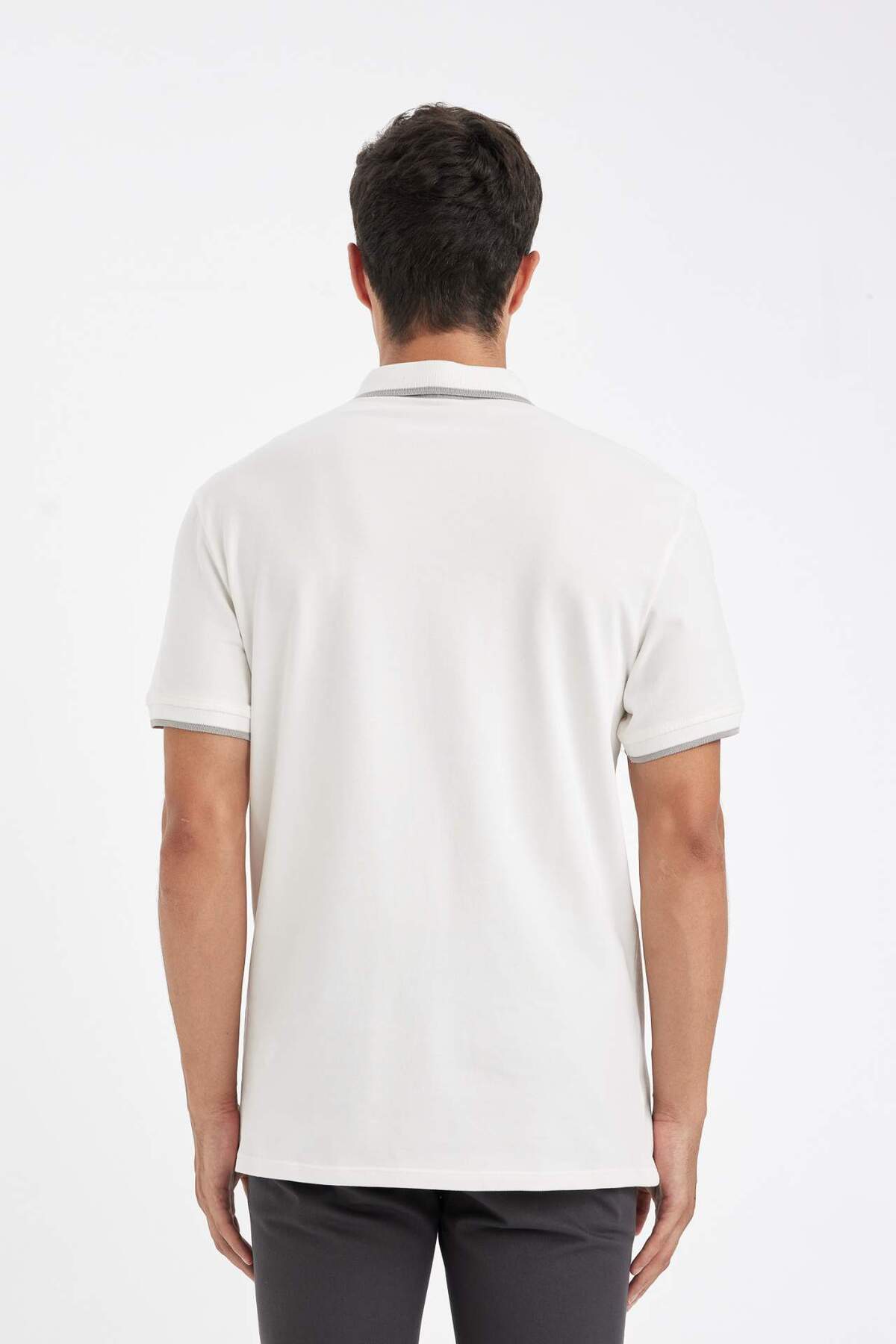 DeFacto-Nové tričko Regular Fit Polo s krátkým rukávem Pique D5993AX24SM 6