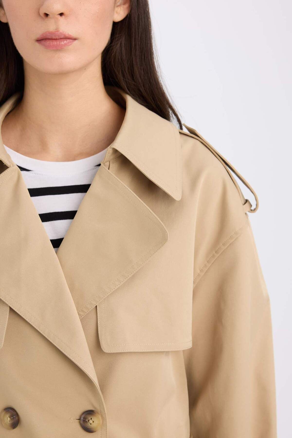 DeFacto-Tuxedo Lapel Short Trench Coat with Buttons and Belt, Regular Fit Epauletki D5797Ax25Sp 5
