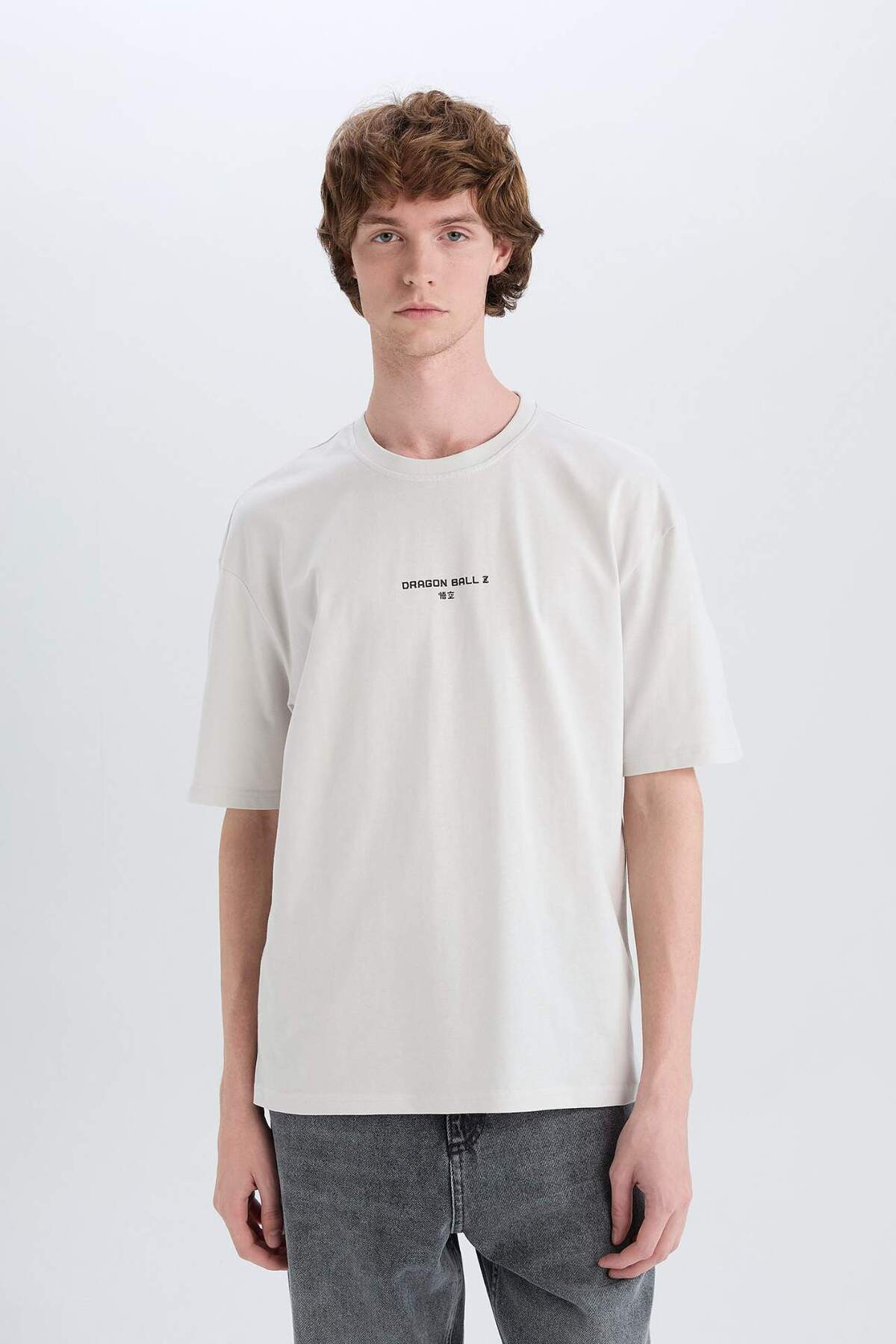 DeFacto-100% Cotton Dragon Ball Boxy Fit Crew Neck Back Printed Short Sleeve T-Shirt D6777Ax25Sp 5