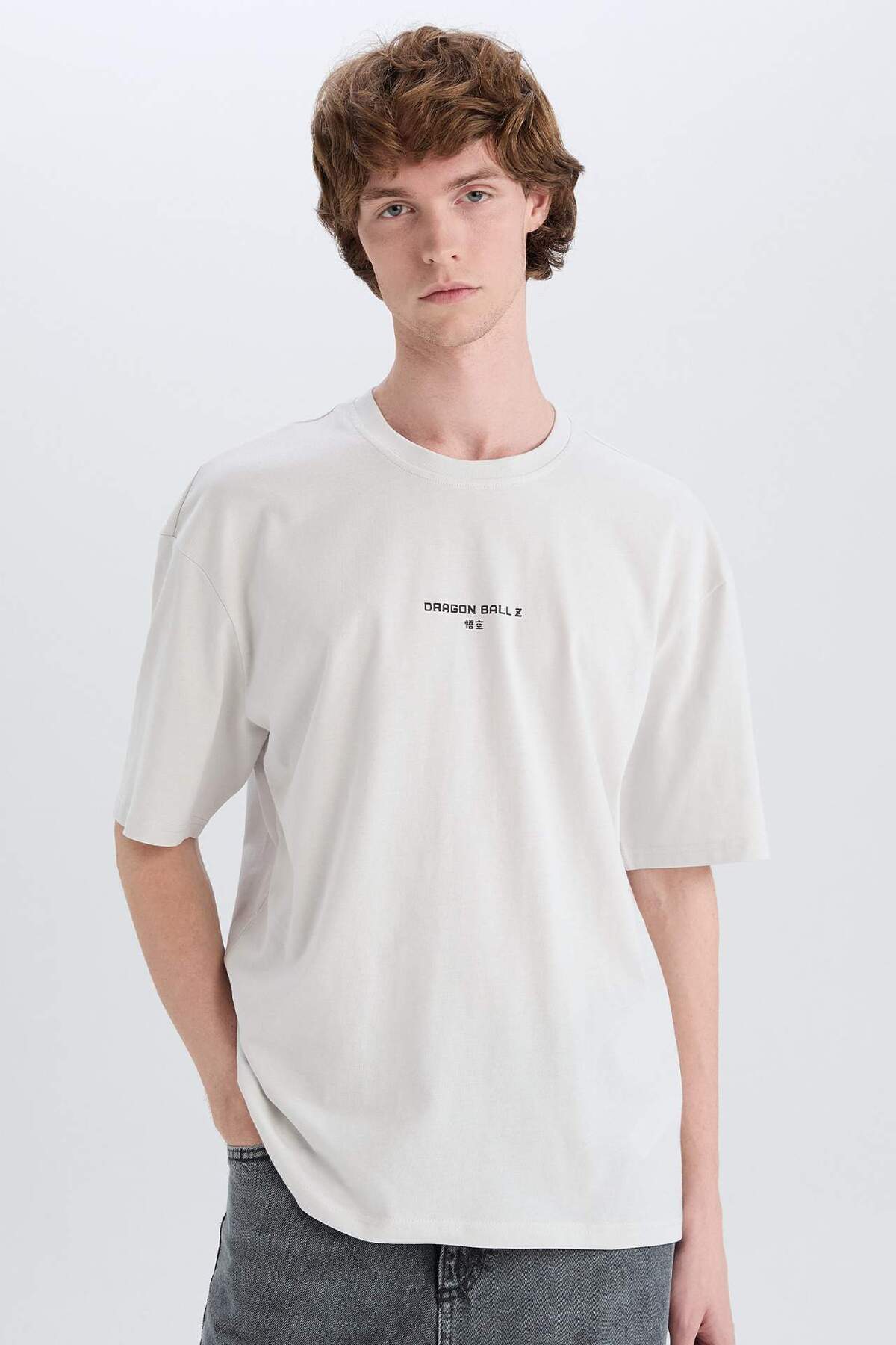 DeFacto-100% Cotton Dragon Ball Boxy Fit Crew Neck Back Printed Short Sleeve T-Shirt D6777Ax25Sp 3