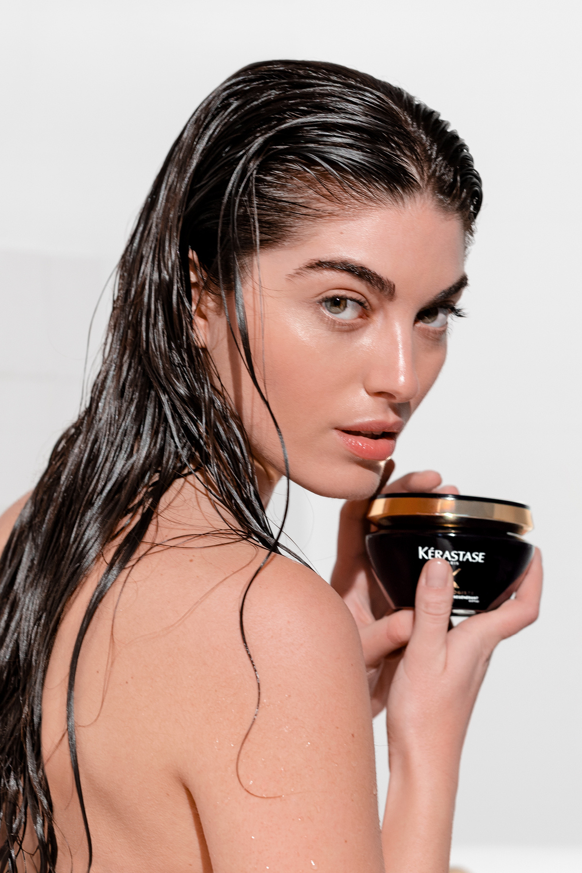 Kerastase-Chronologiste Masque Intense Régénérant Regenerating Hair Mask 200 ml 5