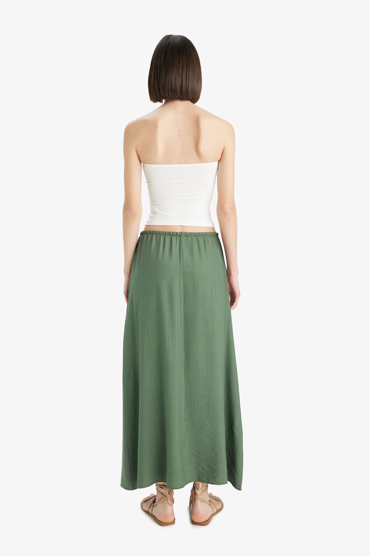 DeFacto-A-Line Regular Waist Crinkle Fabric Midi Skirt F6501Ax25Sm 6