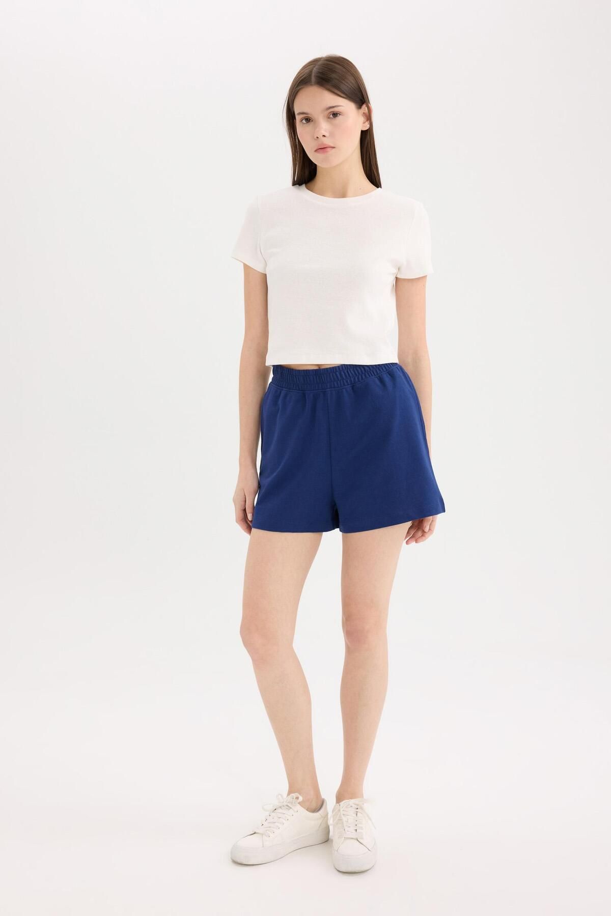 DeFacto-Pantaloni scurți cu talie elastică și buzunare cu picioare drepte U3357AZ25SM 3