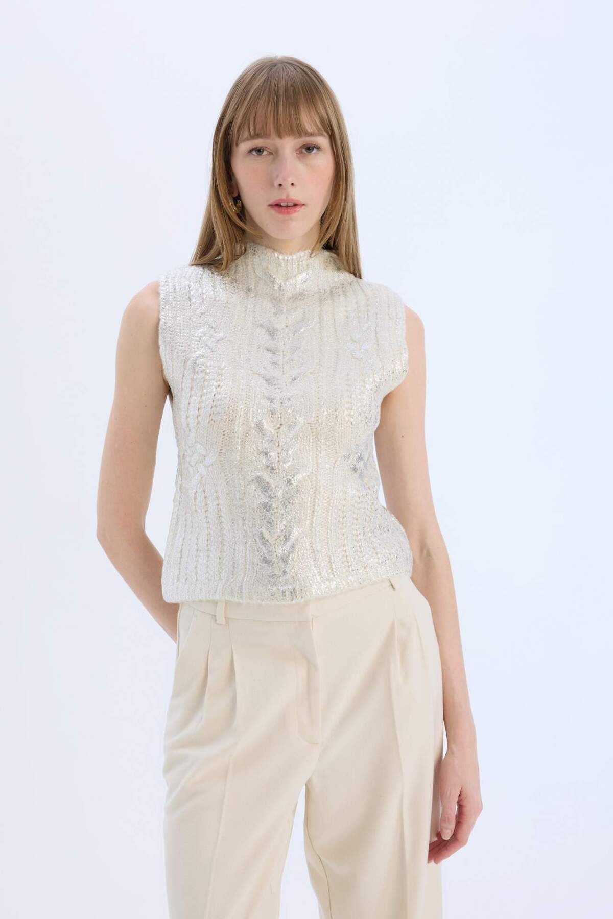 DeFacto-Regular Fit Half Turtleneck Shiny Knitwear Pullover E5571AX24CW 4