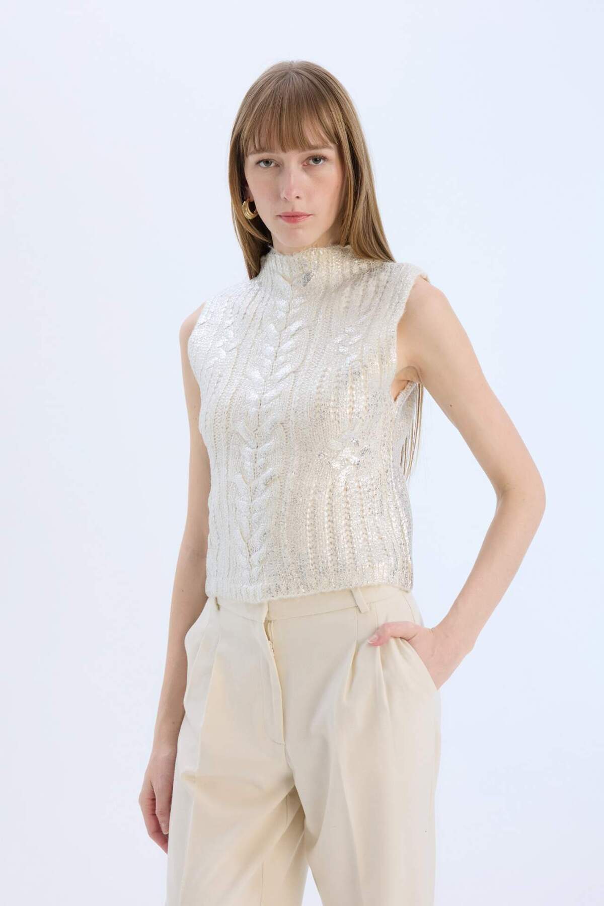 DeFacto-Regular Fit Half Turtleneck Shiny Knitwear Pullover E5571AX24CW 3