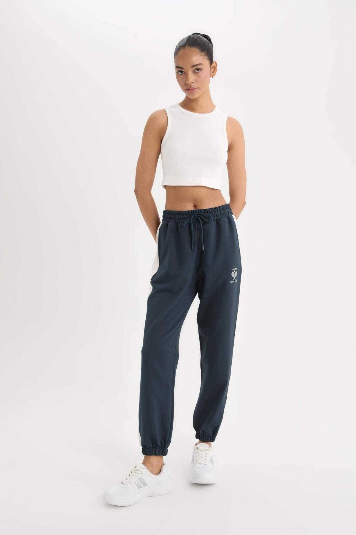 DeFacto-Defactofit - Standard Fit Jogger Sweatpants D7138Ax25Sp 4