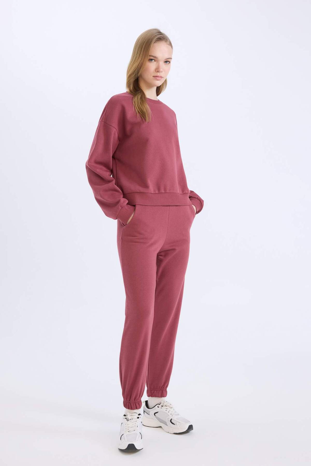 DeFacto-Schul Regular Fit Normal Fit Basic Plain Trainingsanzug-Set mit dickem Fleece innen D8022AXNS 3