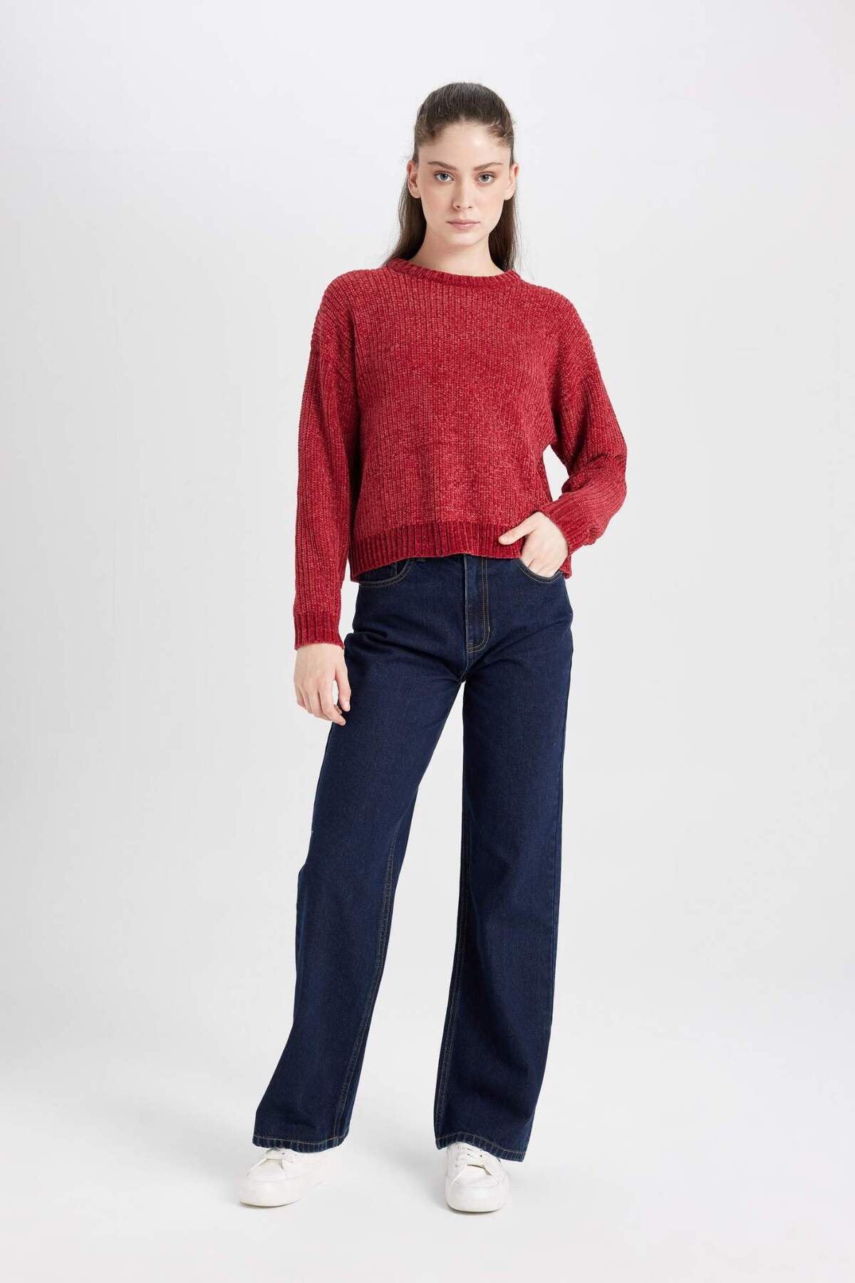 DeFacto-Strickpullover mit normaler Passform und Rundhalsausschnitt C6227AX24CW 2