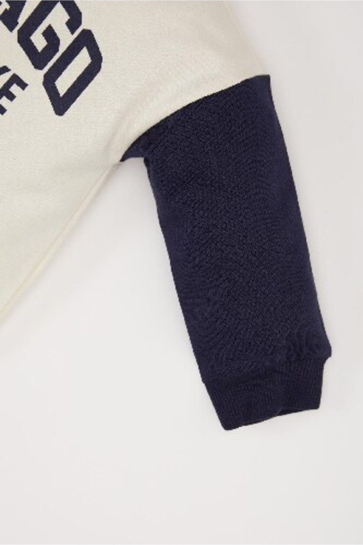 DeFacto-Bedrucktes Sweatshirt mit Rundhalsausschnitt und Jogginghose mit elastischem Bund, 2er-Set für Babys – D7739a525sp 6