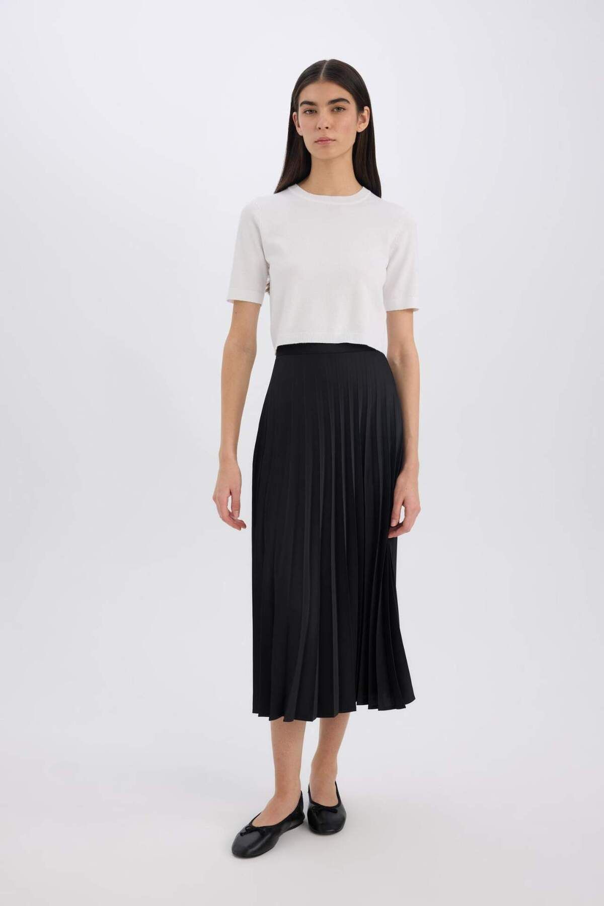 DeFacto-A-Line High Waist Pleated Basic Plain Satin Maxi Skirt D2871Ax24Au 2