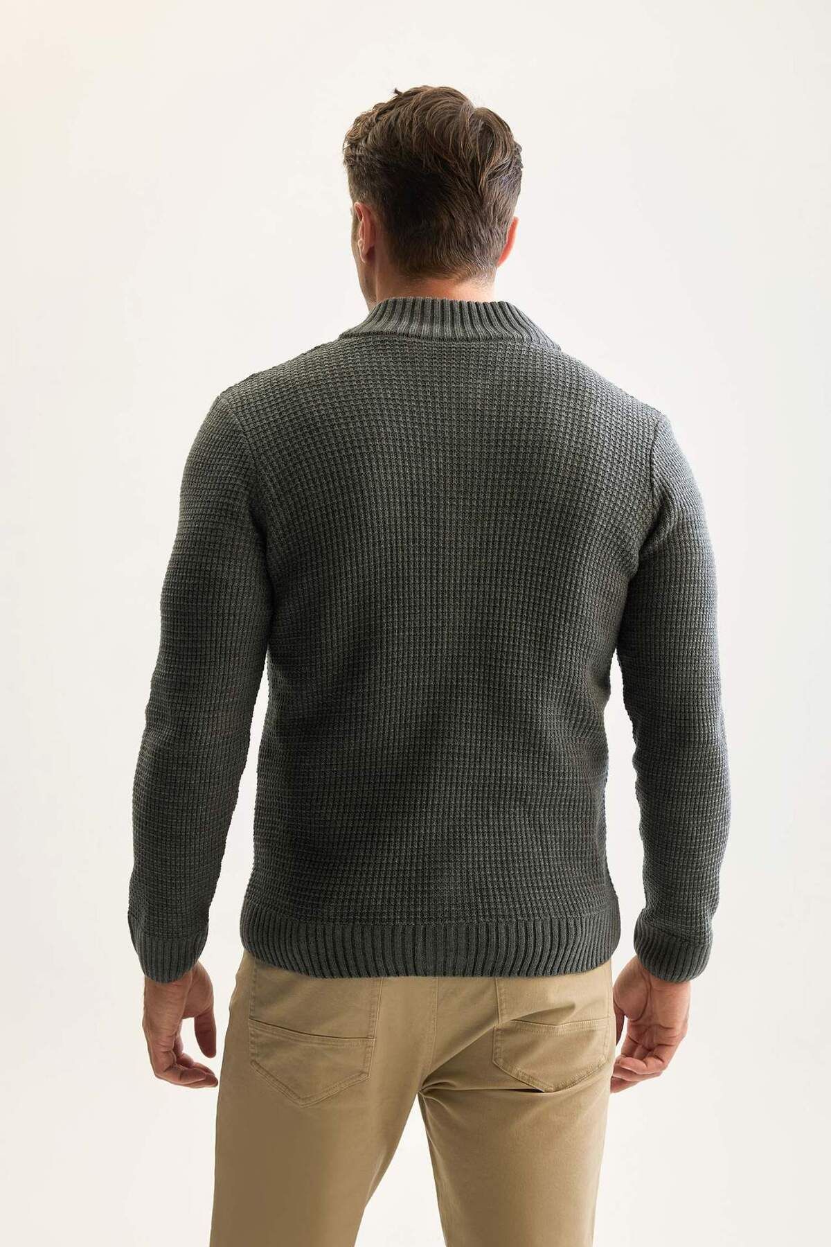 DeFacto-Standard Fit Regular Cut Half Turtleneck Zip Waffle Cardigan R1195Azns 5
