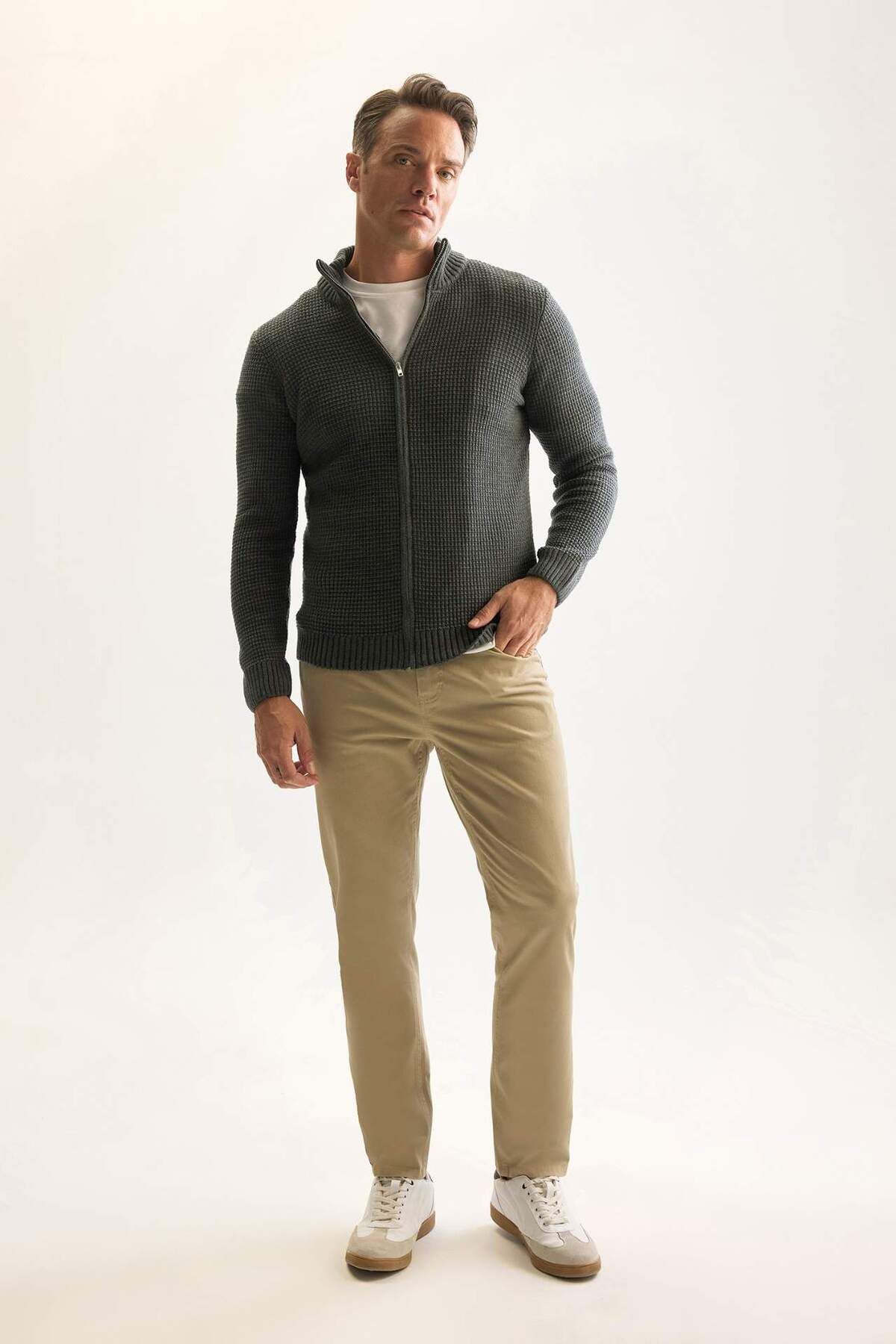 DeFacto-Standard Fit Regular Cut Half Turtleneck Zip Waffle Cardigan R1195Azns 2
