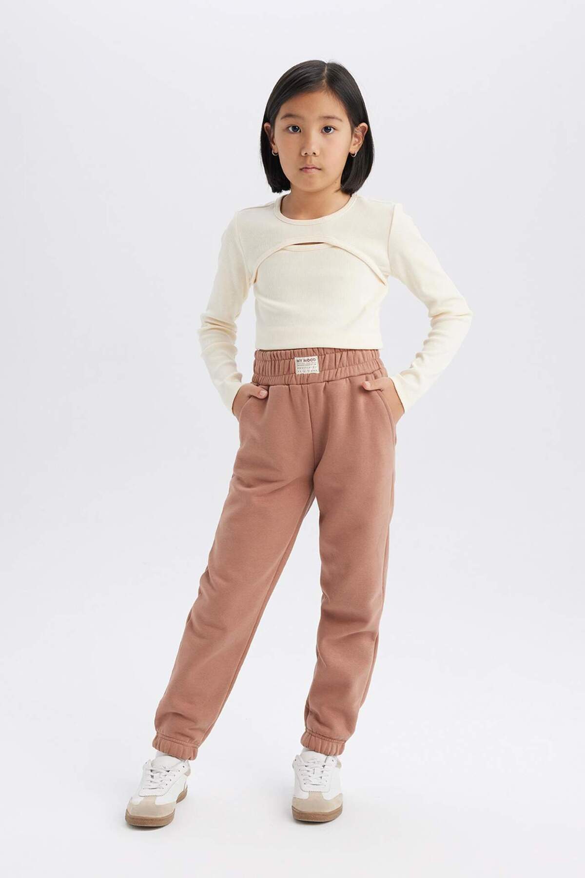 DeFacto-Mädchen Standard Fit Jogger-Jogginghose mit elastischen Beinen D3206A824WN 2