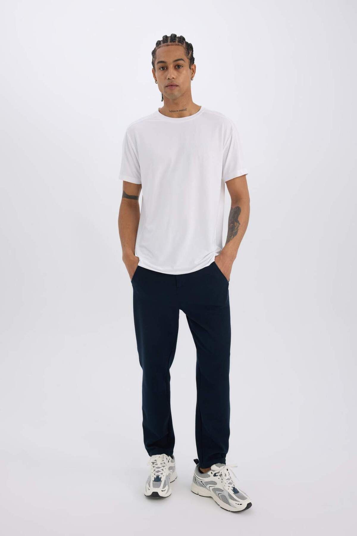 DeFacto-Defactofit Sports Jogger Sweatpants Slim Fit Tight Fit Standard Leg with Pockets Elastic Waist D1956Ax24 3
