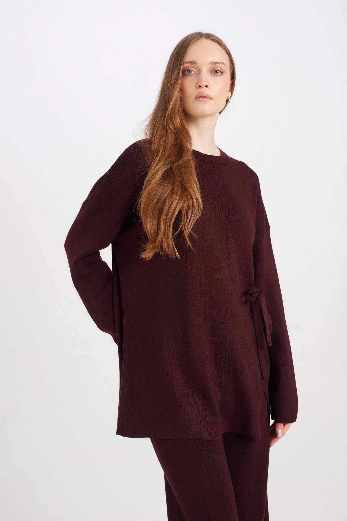 DeFacto-Regulär Fit Rundhalsausschnitt Bindeband Basic Unifarbene Strickpullover Tunika D7508AX24WN 6