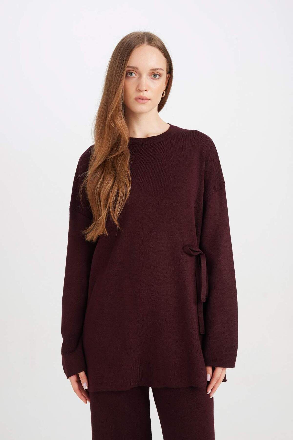 DeFacto-Regulär Fit Rundhalsausschnitt Bindeband Basic Unifarbene Strickpullover Tunika D7508AX24WN 3