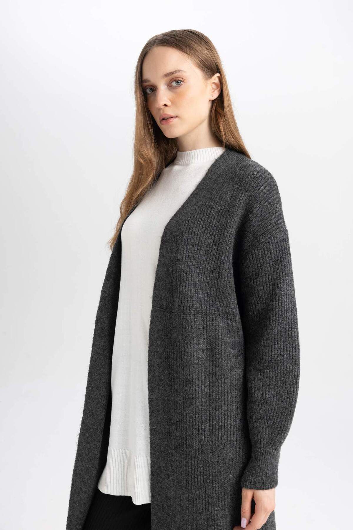 DeFacto-Regular Fit Basic Unifarbene Lange Strickjacke D4367AX24WN 4
